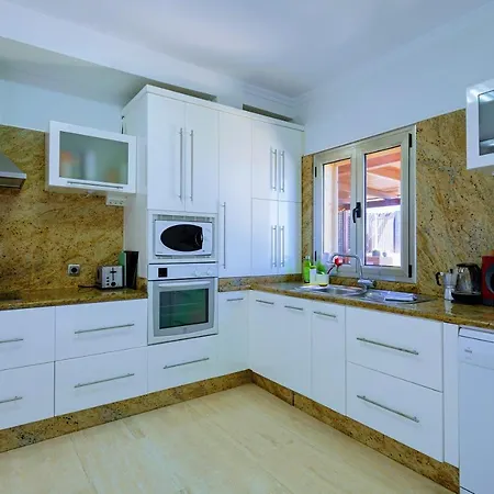Villa Luxury 5 Star Violetta With Amazing Sea View, Jacuzzi&heated Pool